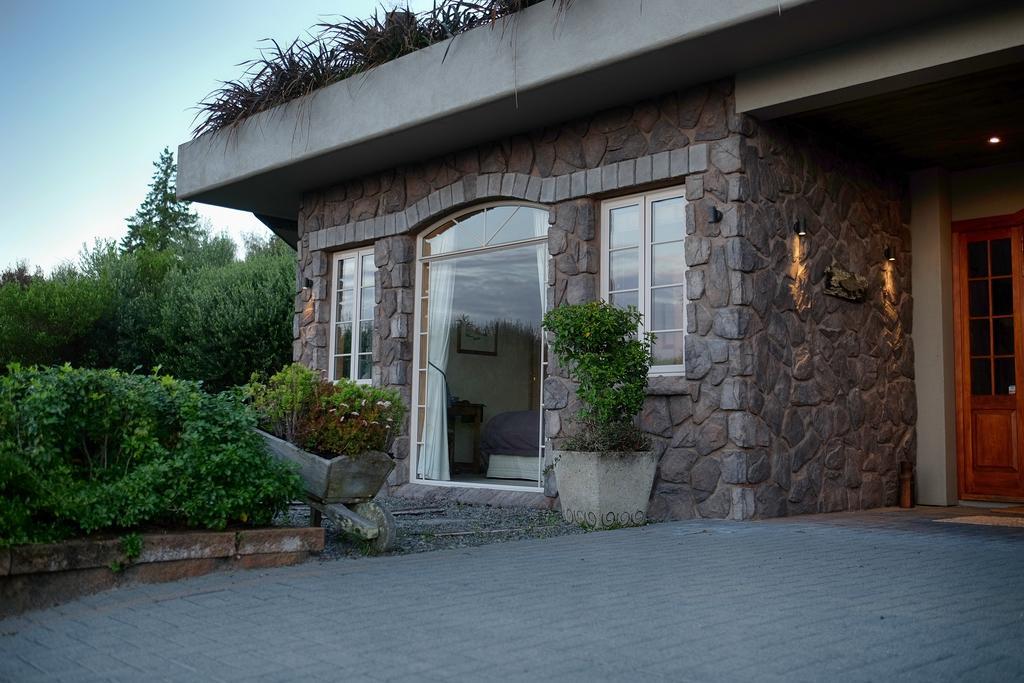 Tauhara Sunrise Lodge Taupo Eksteriør billede