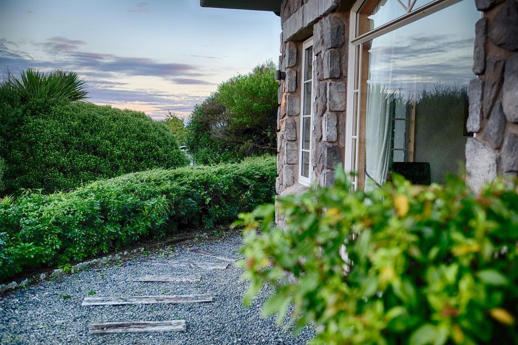 Tauhara Sunrise Lodge Taupo Eksteriør billede